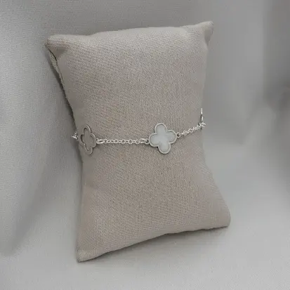 PULSEIRA 3 VAN CLEEF VAZADOS E BRANCO PEROLADO
